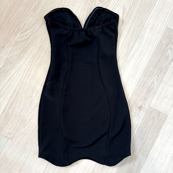 SABO SKIRT SWEETHEART TUBE SCALLOPED BLACK DRESS SIZE 8 - Picture 3 of 3